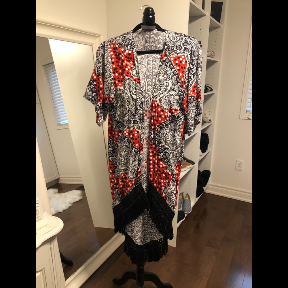 Mink Pink Kimono size xs/s